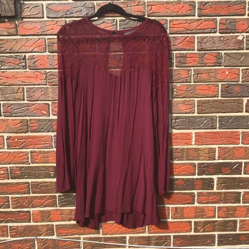 Kendall & Kylie maroon dress Medium